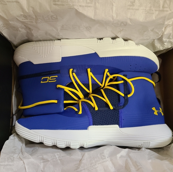 Stephen Curry Under Armour SC 3Zero II Size 13 - Picture 3 of 10